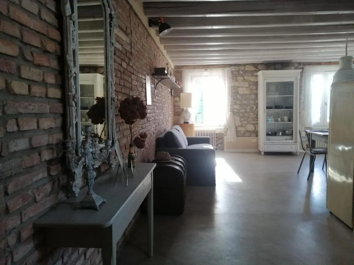 Saxa Apartment Verona 0*,  Italy