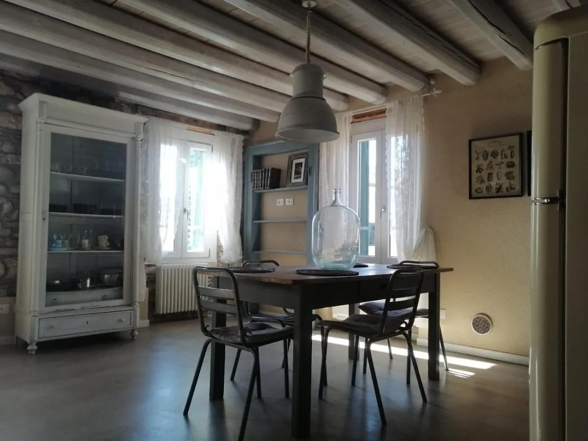 Saxa Apartment Verona Italy